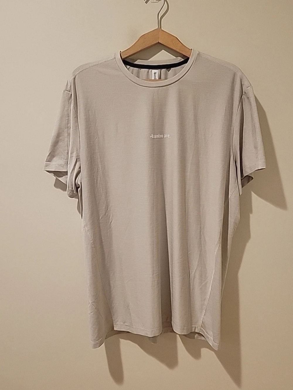 Bamboo Ave Performance Shirt Men’s L Short Sleeve Golf Athletic Wicking Sporty